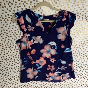 Stitch Fix Scalloped cap sleeve blouse